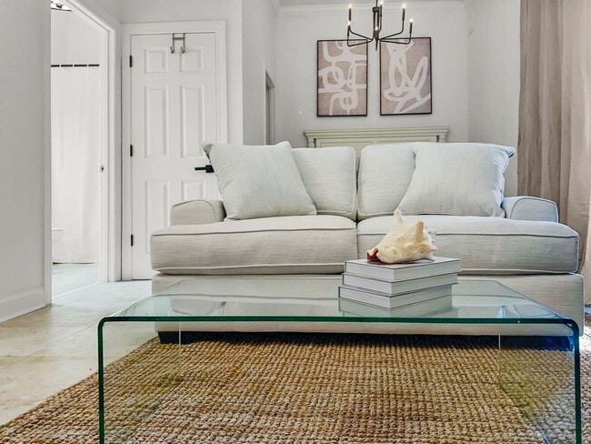 Building Photo - 50% off first months rent.  Fully furnished condo in Rosemary Beach!