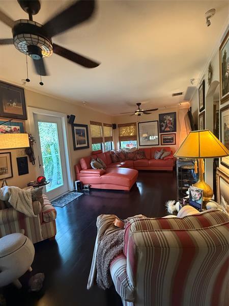 Building Photo - 1509 NW 4th Ave