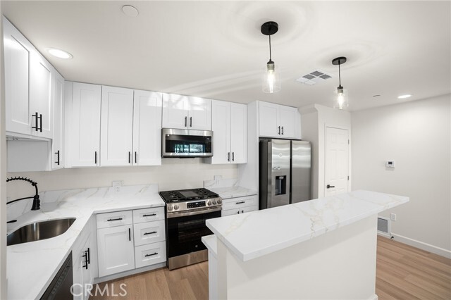 Building Photo - 306 W Congress St