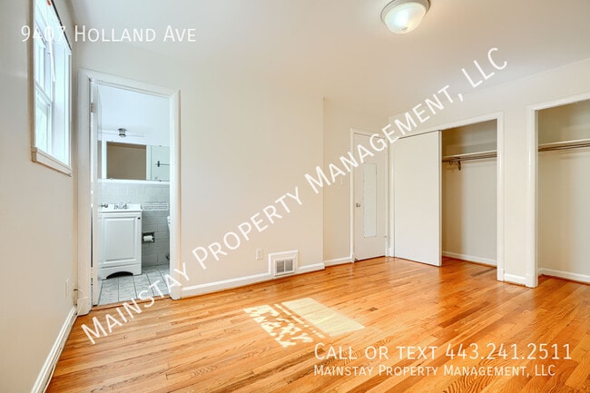 Building Photo - 9407 Holland Ave