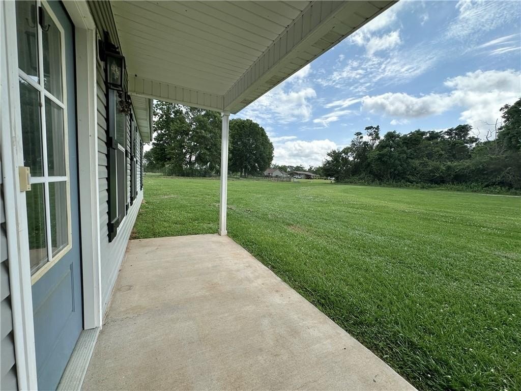 Building Photo - 24473 Timbercrest Dr