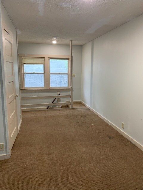 Building Photo - 4902 E 23rd St