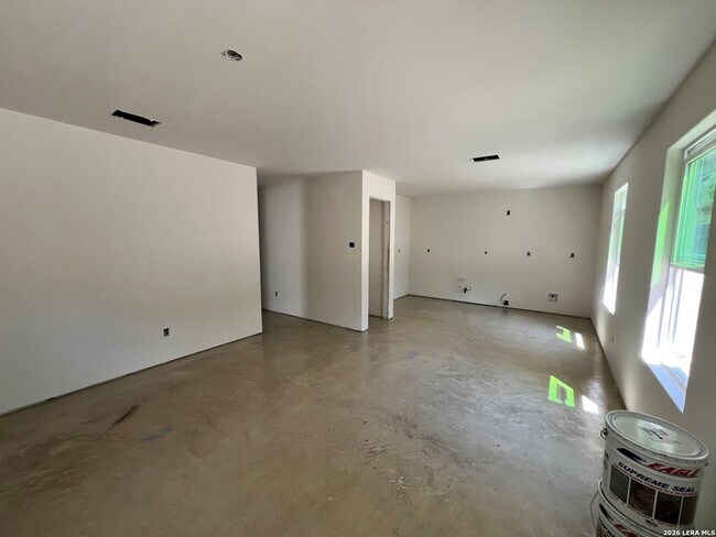 Building Photo - 510 Valley View St