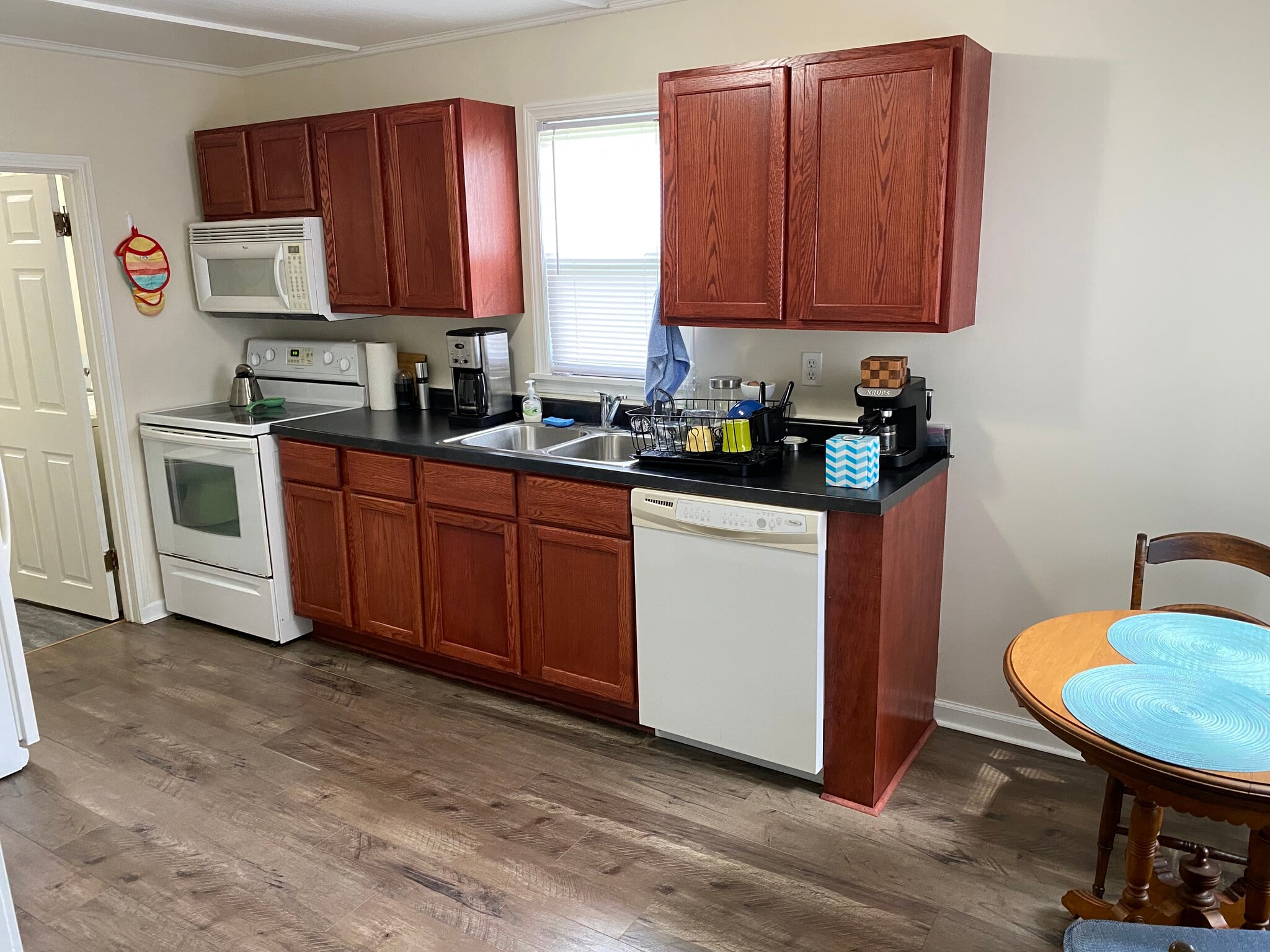 Building Photo - 205 S Lynn St