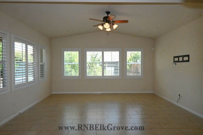 Building Photo - 8280 Columbo Cir