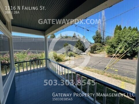 Building Photo - 1116 N Failing St