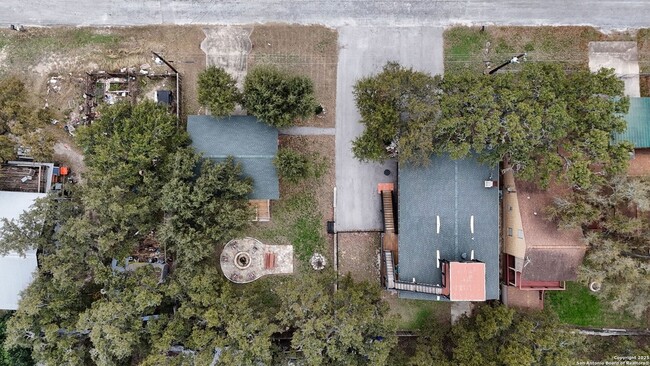 Building Photo - 1087 Driftwind Dr