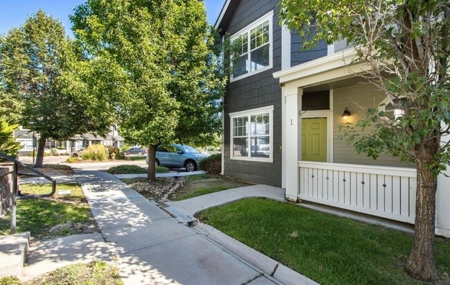 Building Photo - 3331 Apple Blossom Ln