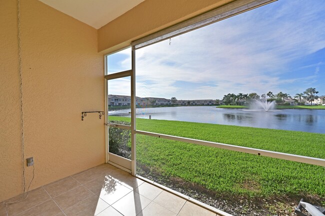 Building Photo - 3566 Parkridge Cir