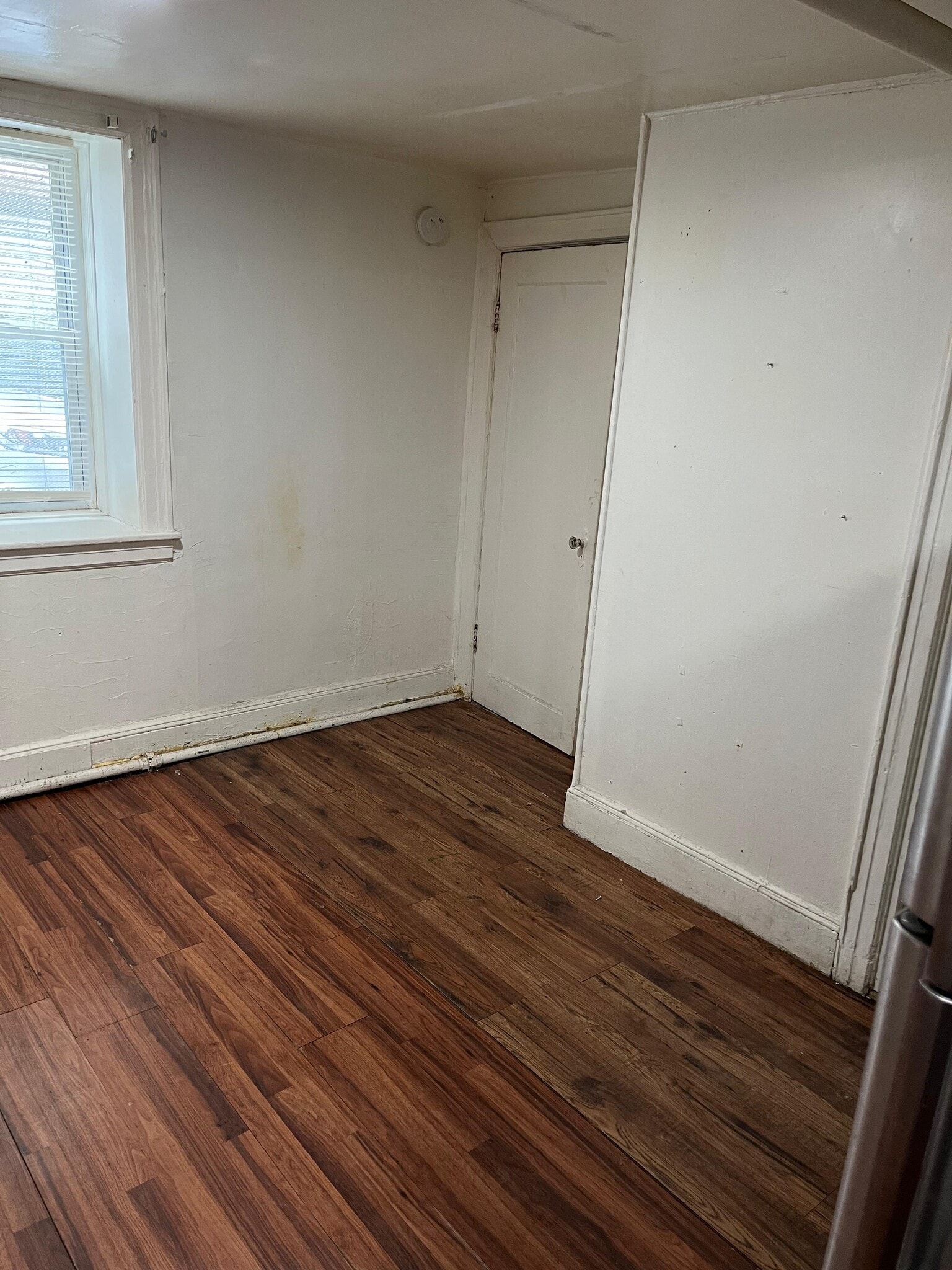 Building Photo - 654 Commonwealth Ave