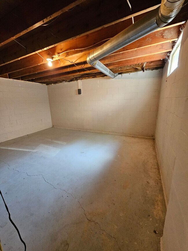 Building Photo - 189 Park Ave