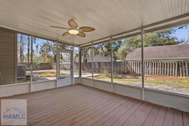 Building Photo - 22 Avocet Way