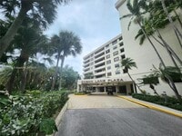 Building Photo - 170 Ocean Ln Dr