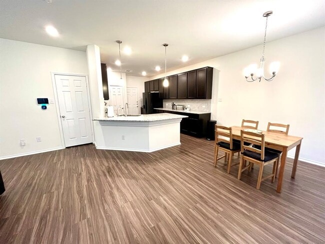 Building Photo - 14205 Silver Lace Ln