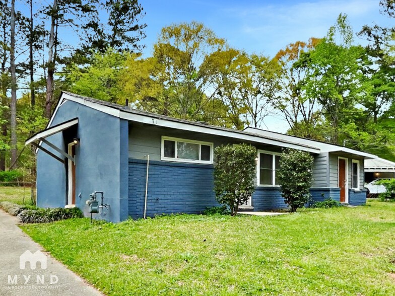 Primary Photo - 6497 Voyles Dr