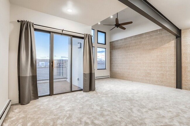 Building Photo - 11542 Colony Row