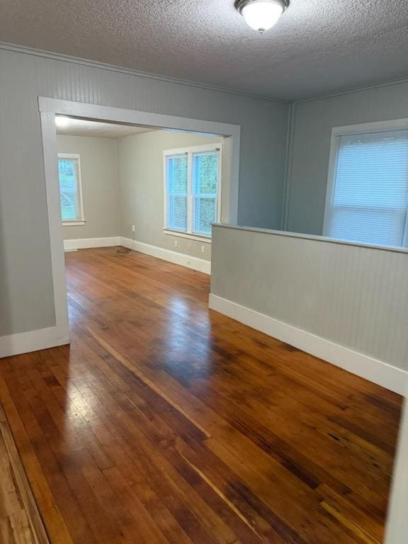 Building Photo - 902 NW 7th Ave