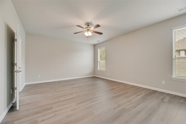 Building Photo - 1601 Bunting Dr