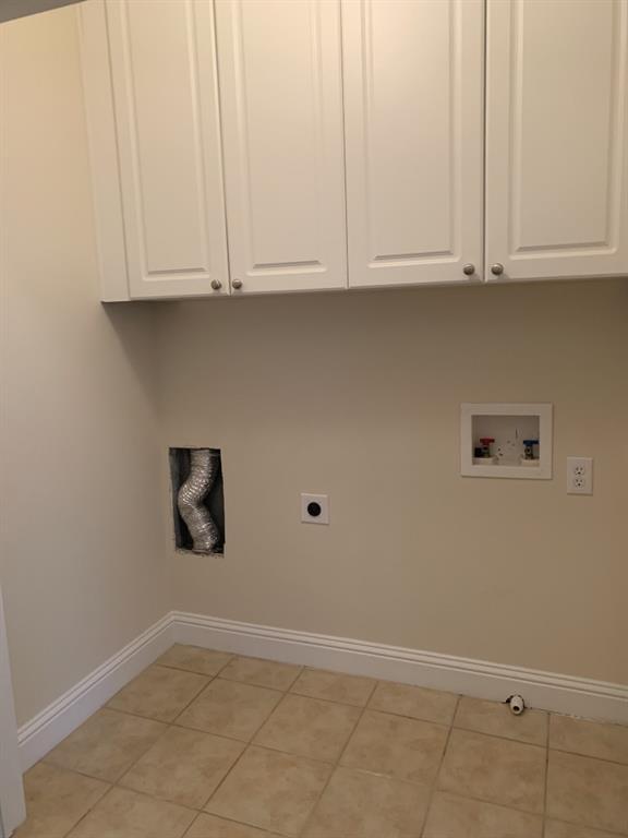 Building Photo - 5460 Glenridge View NE