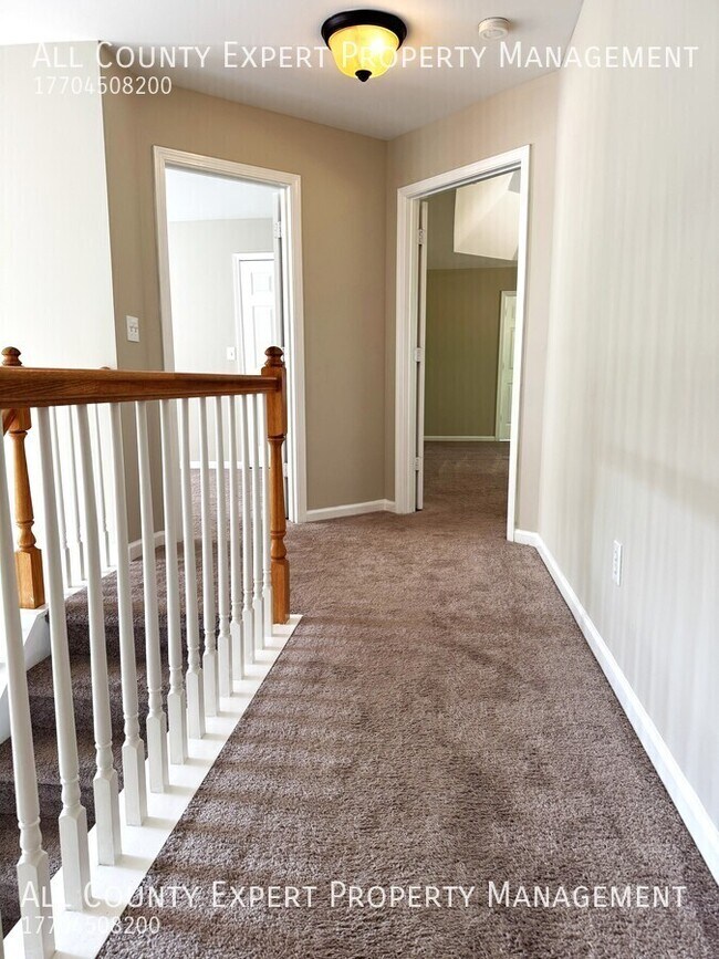 Building Photo - 1794 Taylor Oaks Dr