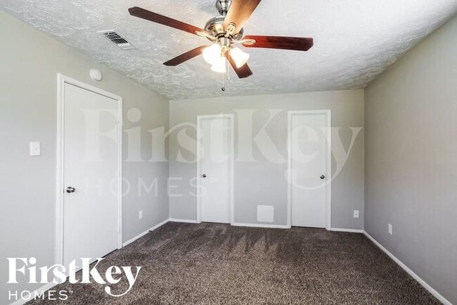 Building Photo - 4222 Chestergate Dr