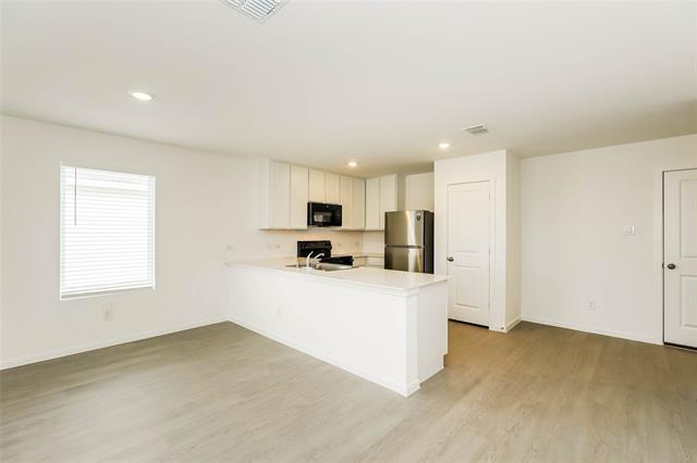 Building Photo - 1105 Tufted Dr