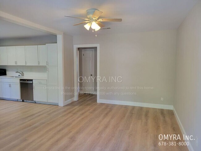 Building Photo - 1223 Campbellton Pl SW