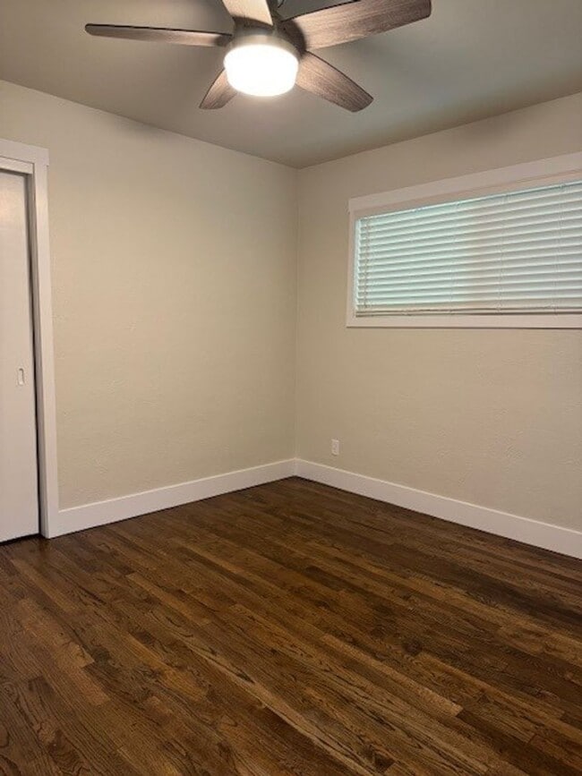 Building Photo - 182-Summer St