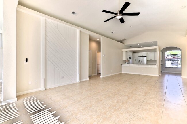 Building Photo - 1161 Siesta Key Cir