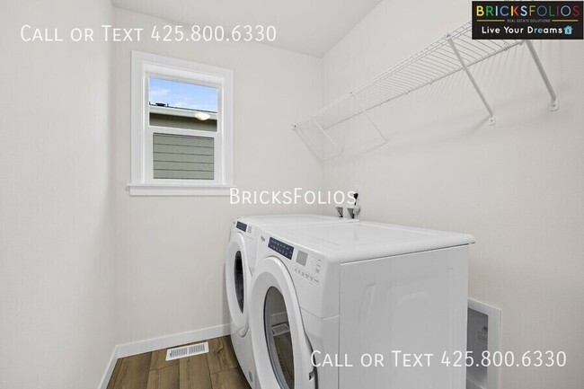 Building Photo - 5035 86th Ave NE
