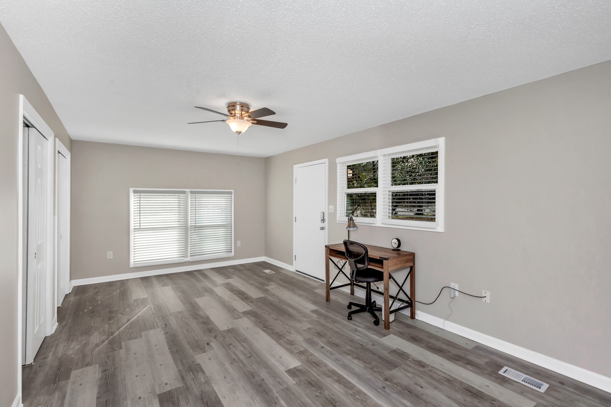 Building Photo - 2700 Sparkman Dr NW