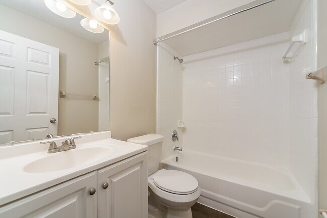 Building Photo - 2740 Settlers Trail