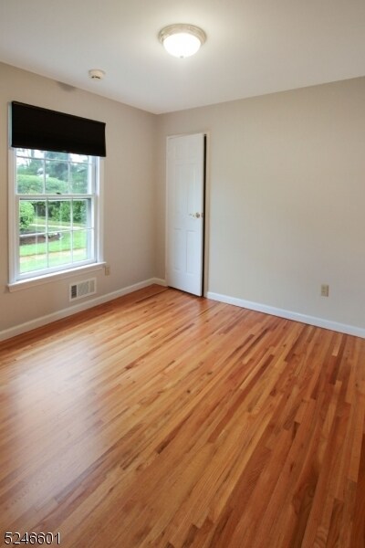 Building Photo - 84 Sweet Briar Dr