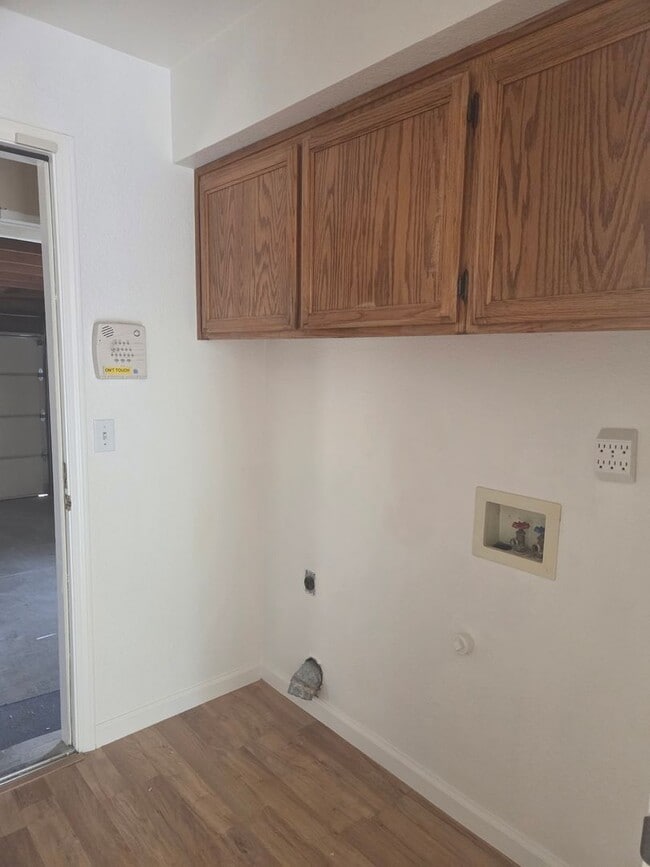 Building Photo - 745 Monte Carlo Dr
