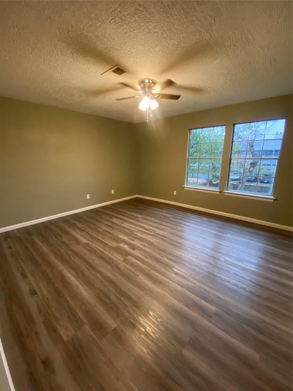 Building Photo - 379 Richvale Ln