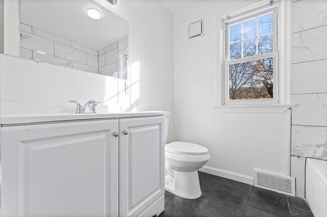 Building Photo - Welcome Home to a 2 bath 4 bedroom  home