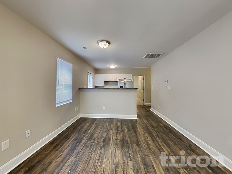 Building Photo - 5229 Harmon Pl