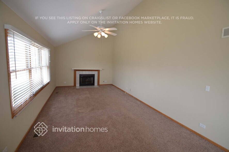 Building Photo - 4820 Goodhue Ln