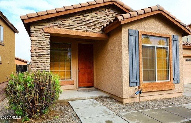 Building Photo - 2710 E Chester Dr