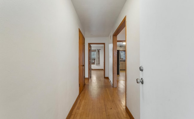 Building Photo - 1320 Alms Dr