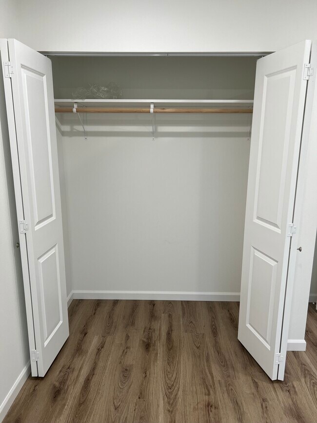 closet in 2nd bedroom - 2652 Stryker Lp