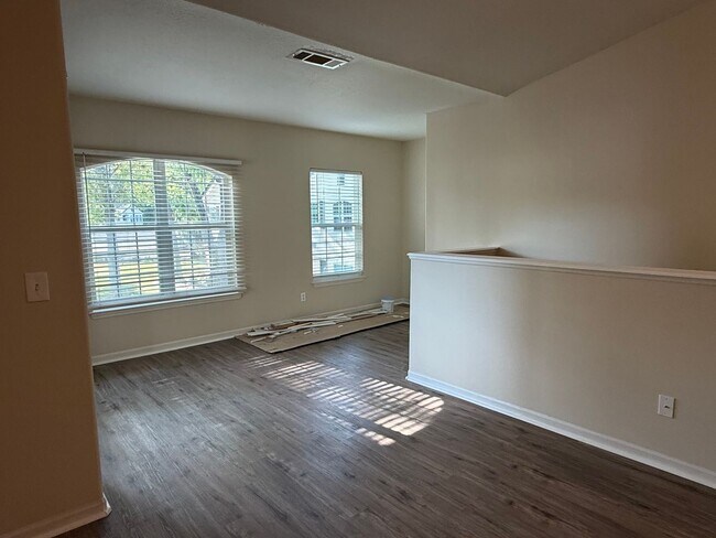 Building Photo - 897 Fording Island Rd