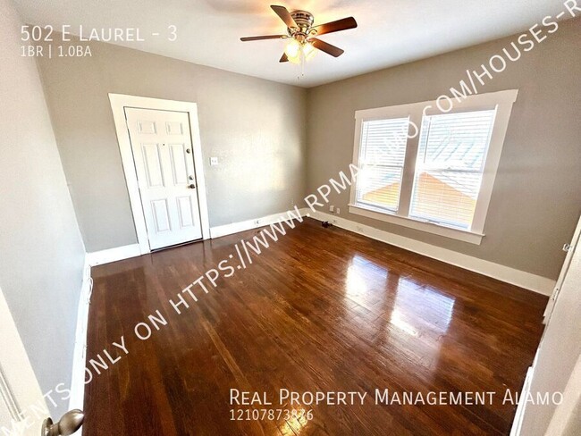 Building Photo - **MOVE IN SPECIAL!** Lovely 1 Bedroom / 1 ...