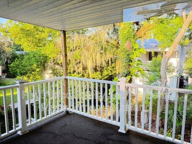 Building Photo - 3545 Raintree Way