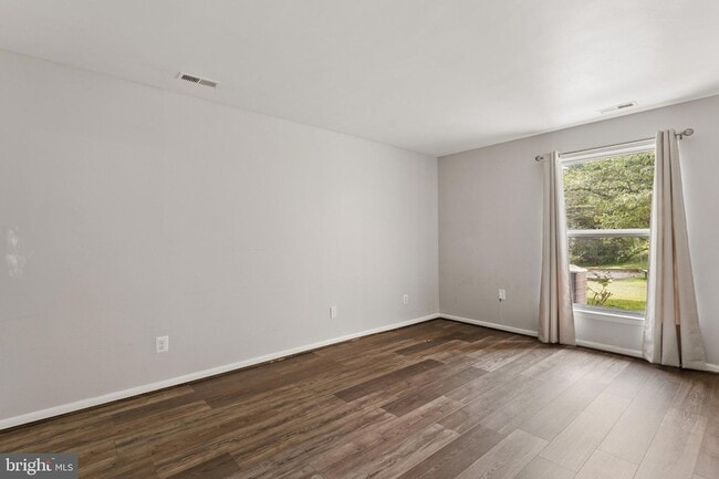 Building Photo - 13212 Meander Cove Dr