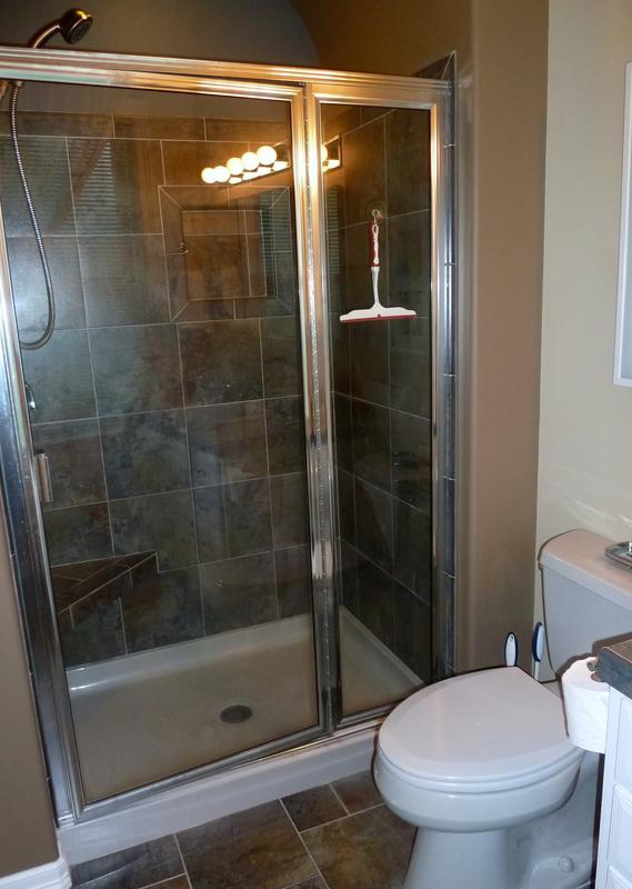 Building Photo - 1219 Burwell St