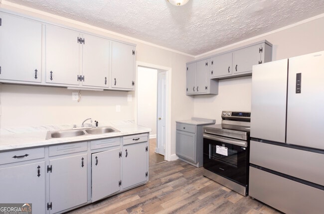 Building Photo - 88 Infantry Dr