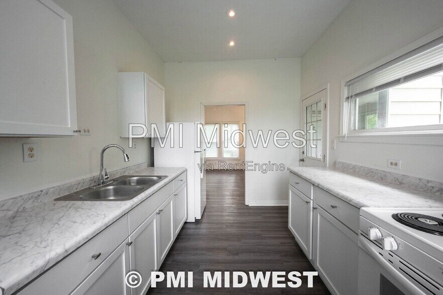 Building Photo - 3531 Garden Ave