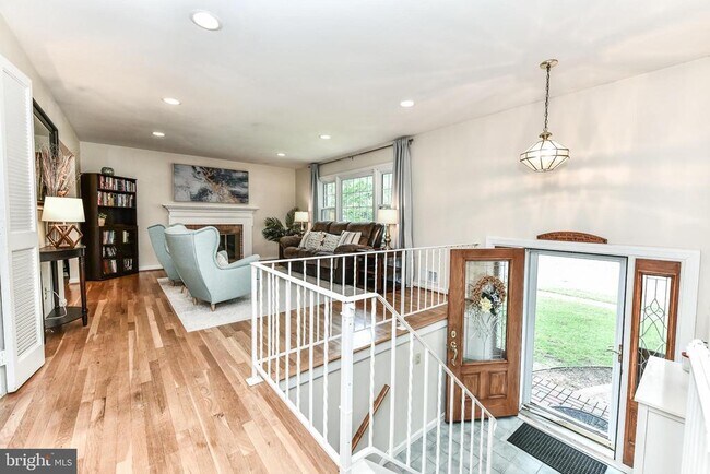 Building Photo - 7807 Suffolk Ct