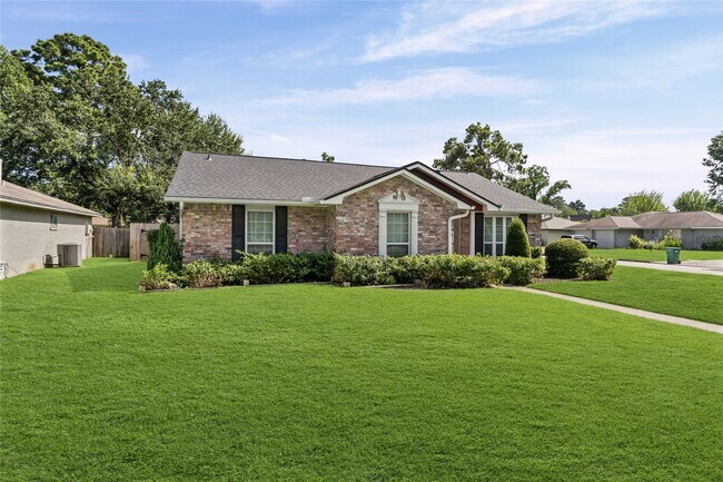 Building Photo - 3202 Greenham Ct
